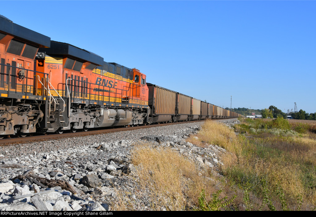 BNSF 6251 Roster shot